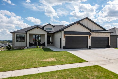 2115 Tule Ln, Bismarck, ND, 58503-1589 | Card Image