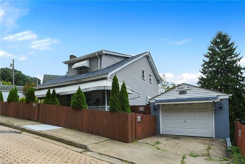 260 Seneca St, Turtle Creek, PA, 15145-2027 | Card Image