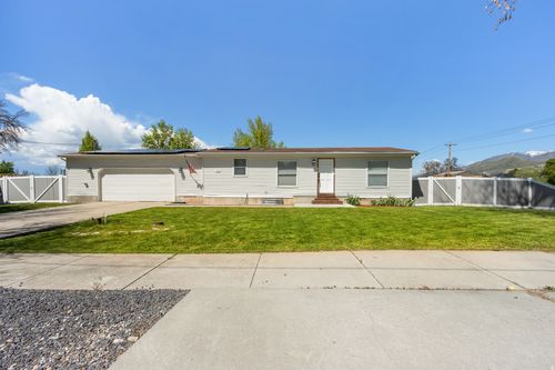 357 W 300 N, Smithfield, UT, 84335-1817 | Card Image