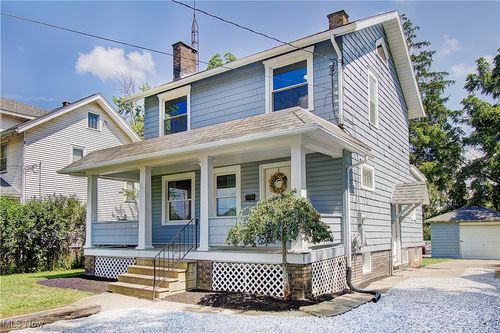 3918 Fairmount Blvd Ne, Canton, OH, 44705-4618 | Card Image