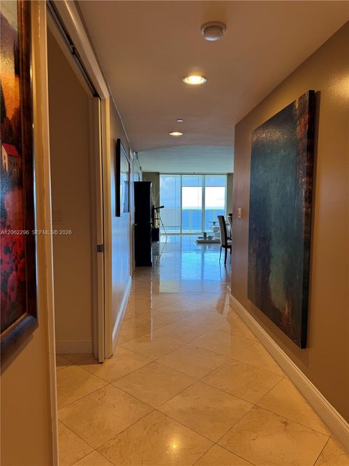 4203-1850 S Ocean Dr, Hallandale Beach, FL, 33009-7675 | Card Image
