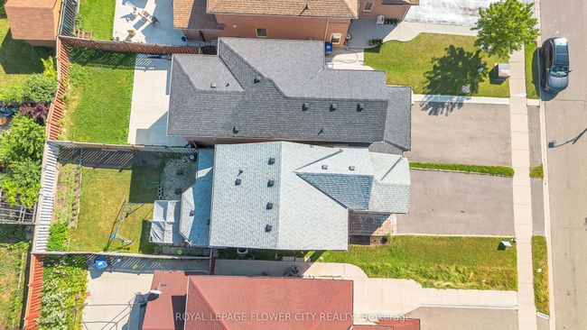 33 Fiddleneck Cres, House other with 4 bedrooms, 4 bathrooms and 4 parking in Brampton ON | Image 44