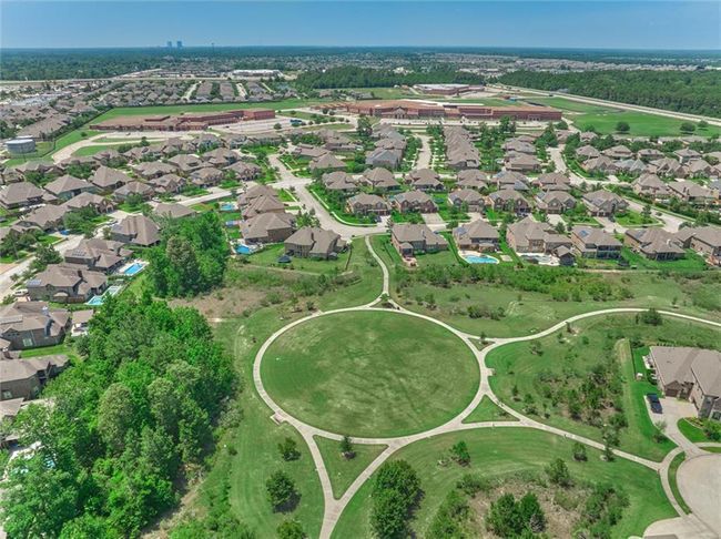 Community Amenities | Image 49