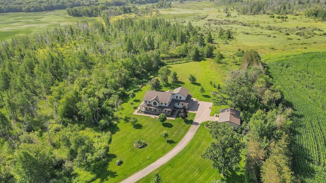 824 Main St W, House other with 4 bedrooms, 4 bathrooms and null parking in Saint Stephen MN | Image 71