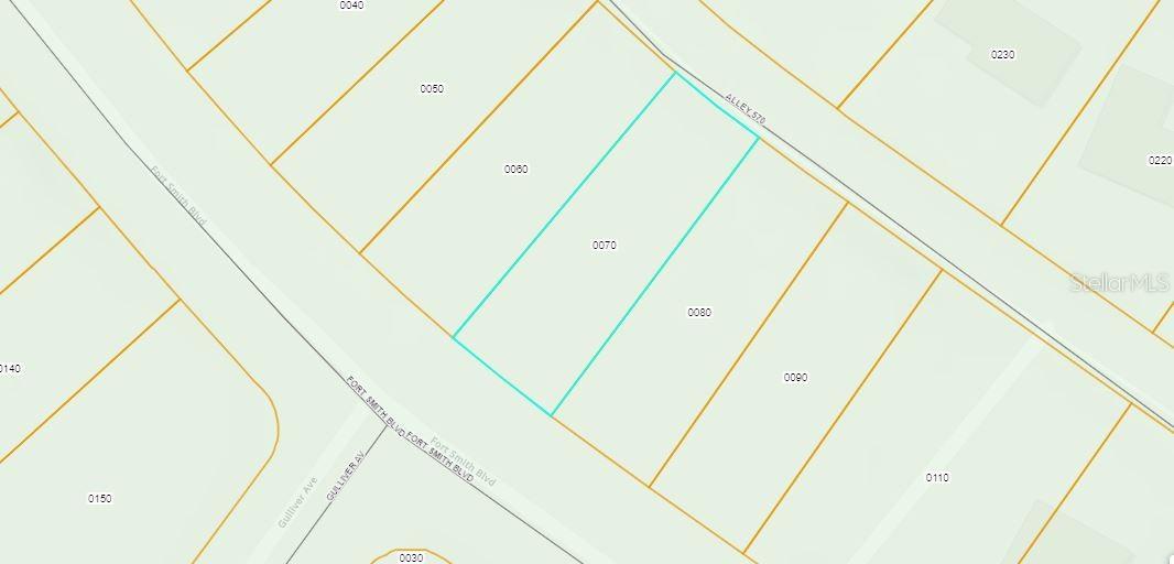 Land in DELTONA