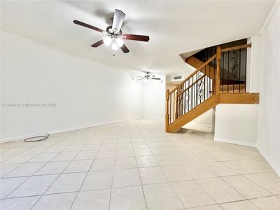 1032 - 8650 Sw 67th Ave, Condo with 2 bedrooms, 2 bathrooms and null parking in Pinecrest FL | Image 1