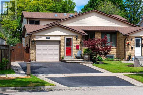 2821 Bucklepost Crescent, Mississauga (Meadowvale), ON, L5N1X6 | Card Image