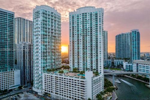 2407-41 Se 5th Street, Miami, FL, 33131 | Card Image