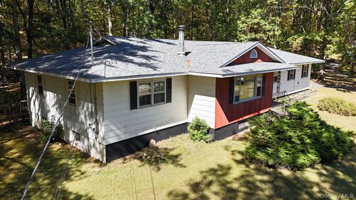 8719 State Route 97, Callicoon, NY, 12723-5038 | Card Image