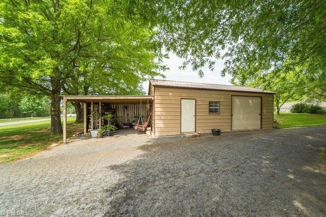 7044 Belews Creek Rd, House other with 3 bedrooms, 3 bathrooms and null parking in Belews Creek NC | Image 36