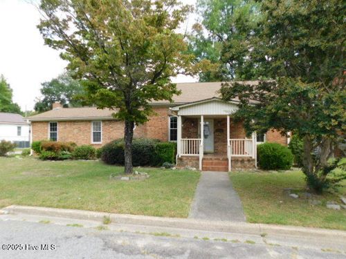 1104 Ward St, Greenville, NC, 27834-1860 | Card Image