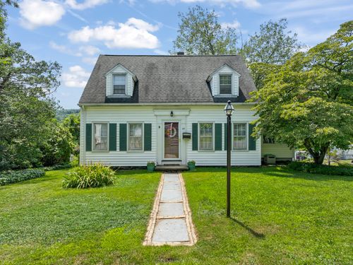 44 Marshall Ave, Naugatuck, CT, 06770-3923 | Card Image