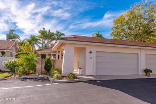 2126 Crespi Ln, Westlake Village, CA, 91361-1718 | Card Image