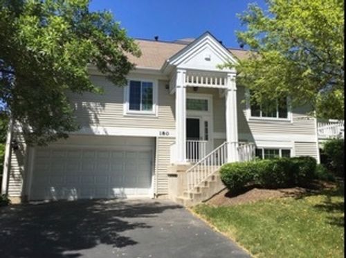 180 Lucerne Ct, Wheeling, IL, 60090-6743 | Card Image