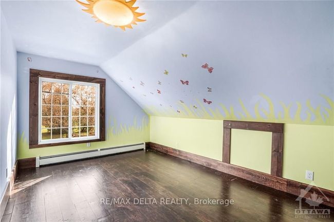 1015 Labrosse St, House other with 5 bedrooms, 2 bathrooms and 8 parking in Saint Eugene ON | Image 22