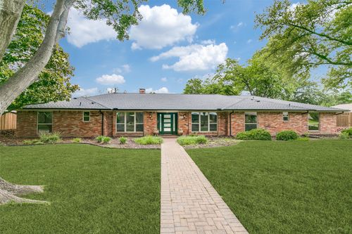 4426 Laren Ln, Dallas, TX, 75244-6711 | Card Image