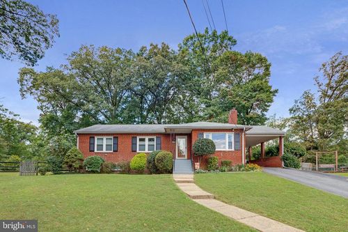 3308 Peace Valley Ln, FALLS CHURCH, VA, 22044-1507 | Card Image