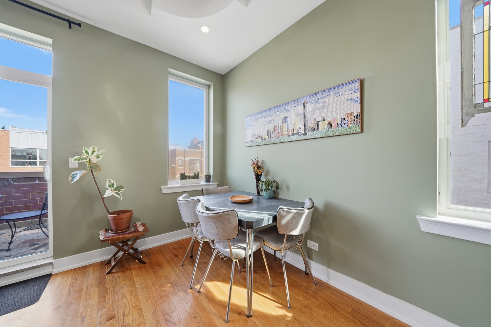 Residential in Chicago 4