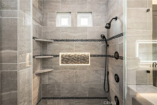10 Encinal, House other with 5 bedrooms, 6 bathrooms and 6 parking in Foothill Ranch CA | Image 42
