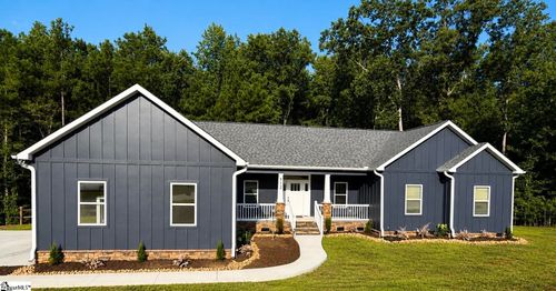 912 Watercrest Rd, West Union, SC, 29696-3640 | Card Image