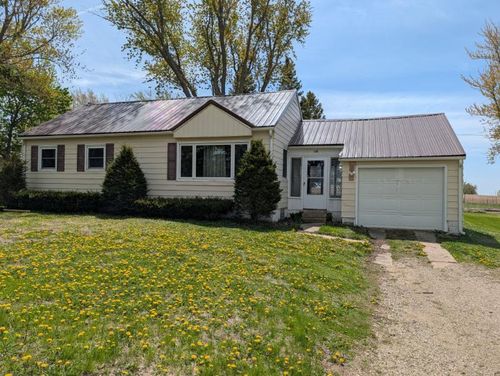 908 W State St, Kiester, MN, 56051-2104 | Card Image