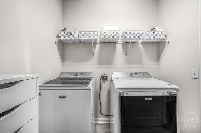 Laundry | Image 36