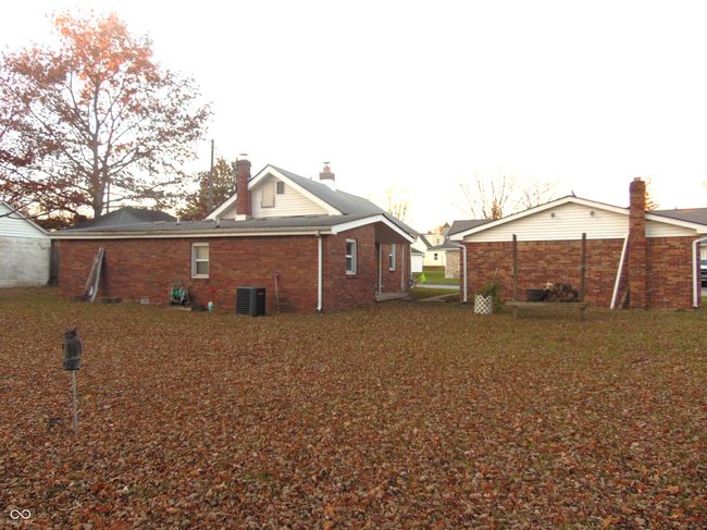 137 E Vine St, House other with 2 bedrooms, 2 bathrooms and null parking in Jamestown IN | Image 19