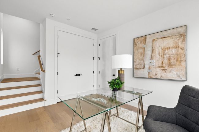 105 - 604 N Ewing Ave, Townhouse with 3 bedrooms, 4 bathrooms and null parking in Dallas TX | Image 7