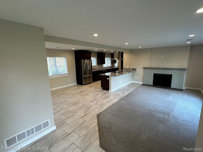 2659 W Avon Rd, House other with 3 bedrooms, 2 bathrooms and null parking in Rochester Hills MI | Image 7