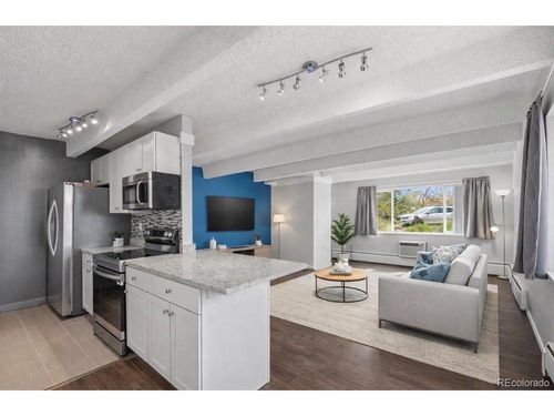 apt-101-800 W Belleview Ave, Englewood, CO, 80110-8323 | Card Image