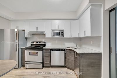 261 - 258B Sunview St, Condo with 2 bedrooms, 1 bathrooms and null parking in Waterloo ON | Image 3