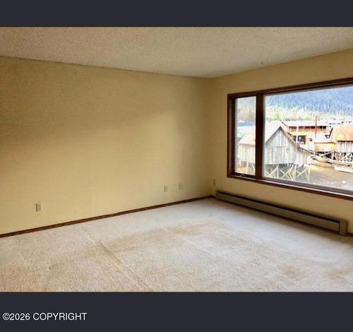 apt-7-200 S 2nd St, Petersburg, AK, 99833-0460 | Card Image