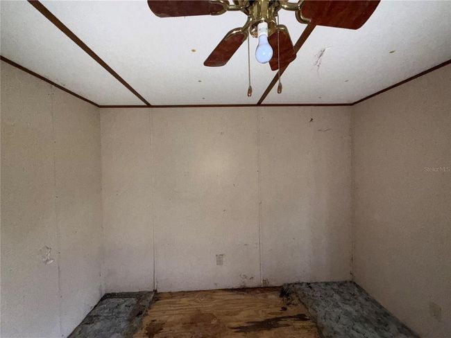 13461 Ne 15 Th Ter, House other with 3 bedrooms, 2 bathrooms and null parking in Trenton FL | Image 13
