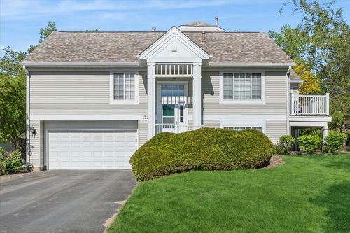 1720 Sienna Ct, Wheeling, IL, 60090-6747 | Card Image