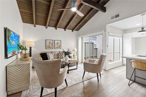 unit-h-2900 S Greenville St, Santa Ana, CA, 92704-6047 | Card Image