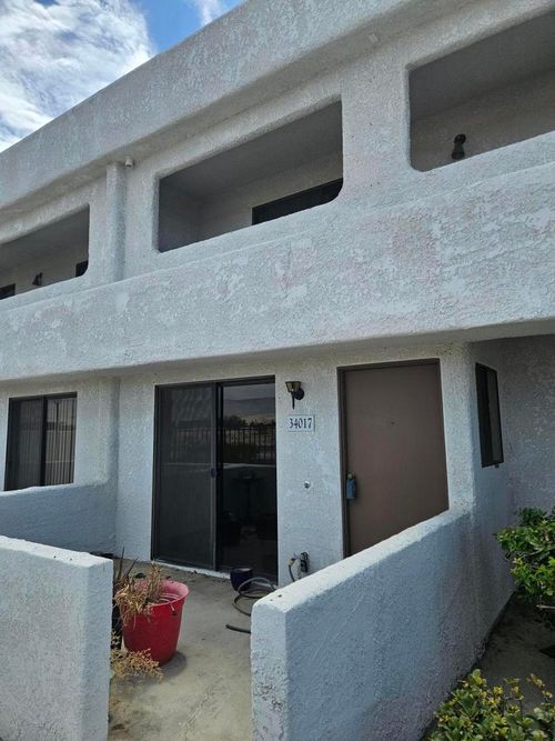 34017 Emily Way, Rancho Mirage, CA, 92270-1820 | Card Image