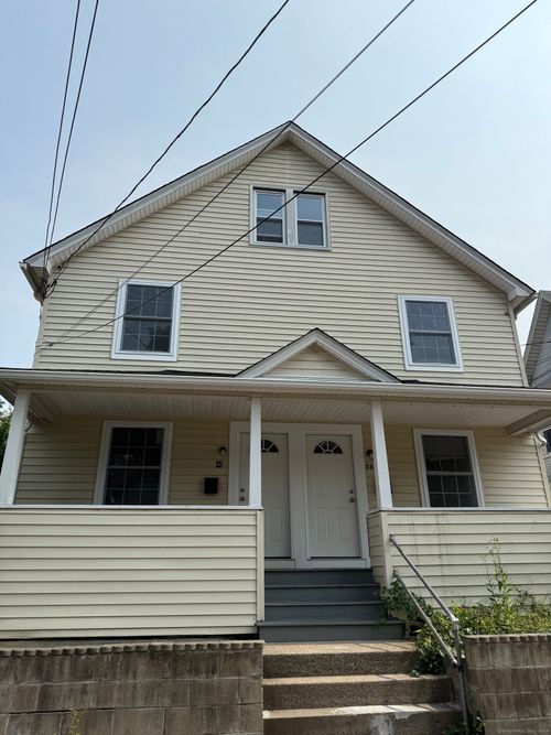 38 Winter St, Ansonia, CT, 06401-3053 | Card Image