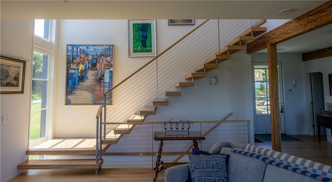 Stairway to second floor | Image 19