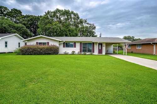 318 Crail St, Jennings, LA, 70546-6010 | Card Image