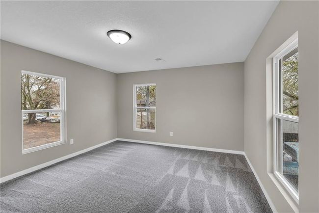 613 N Mead St, House other with 4 bedrooms, 2 bathrooms and null parking in Cameron MO | Image 22