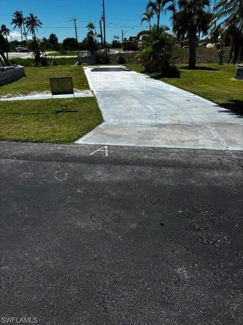 13611 Dowitcher Dr, FORT MYERS, FL, 33908-5818 | Card Image