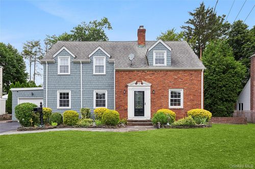 75 George St, Spring Valley, NY, 10977-5725 | Card Image