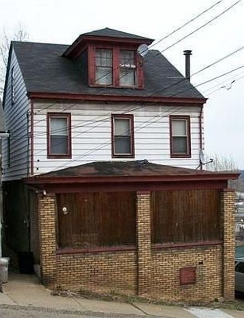 78 High St, Etna, PA, 15223-1949 | Card Image