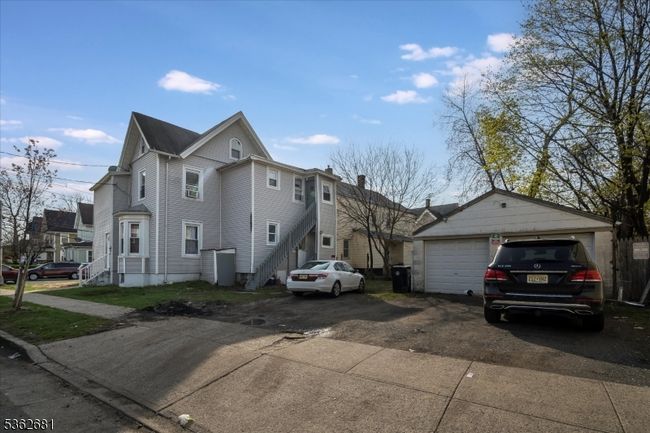 141 Berckman St, Home with 4 bedrooms, 2 bathrooms and null parking in Plainfield NJ | Image 14