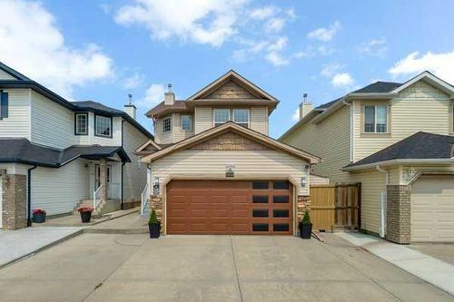 16 Saddletree Close Ne, Calgary, AB, T3J5H9 | Card Image