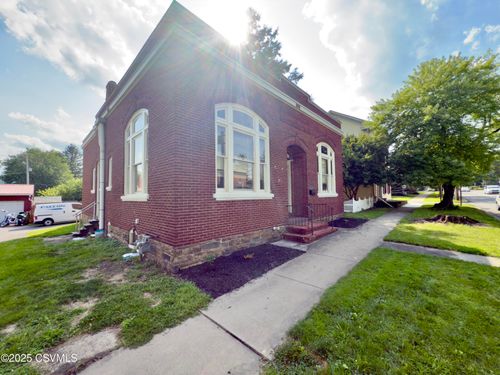 65 King St, Northumberland, PA, 17857-1646 | Card Image