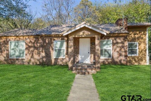 406 Giles St, Mineola, TX, 75773-1220 | Card Image