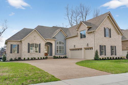 124 Scarsdale Dr S, Hendersonville, TN, 37075-5250 | Card Image