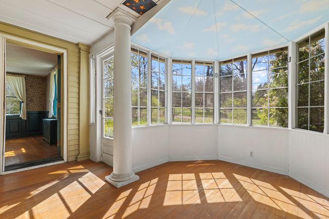 191 Long Hill Rd, House other with 4 bedrooms, 2 bathrooms and 4 parking in Middletown CT | Image 5