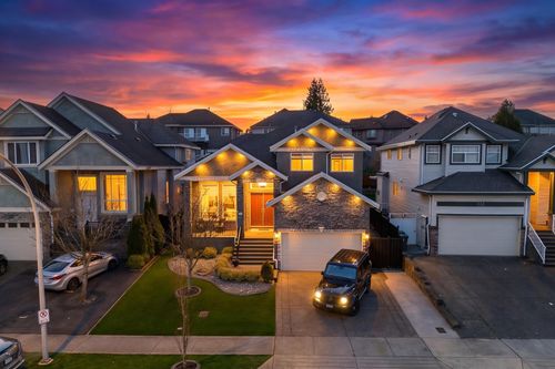 7105 150a St, Surrey, BC, V3S2E2 | Card Image
